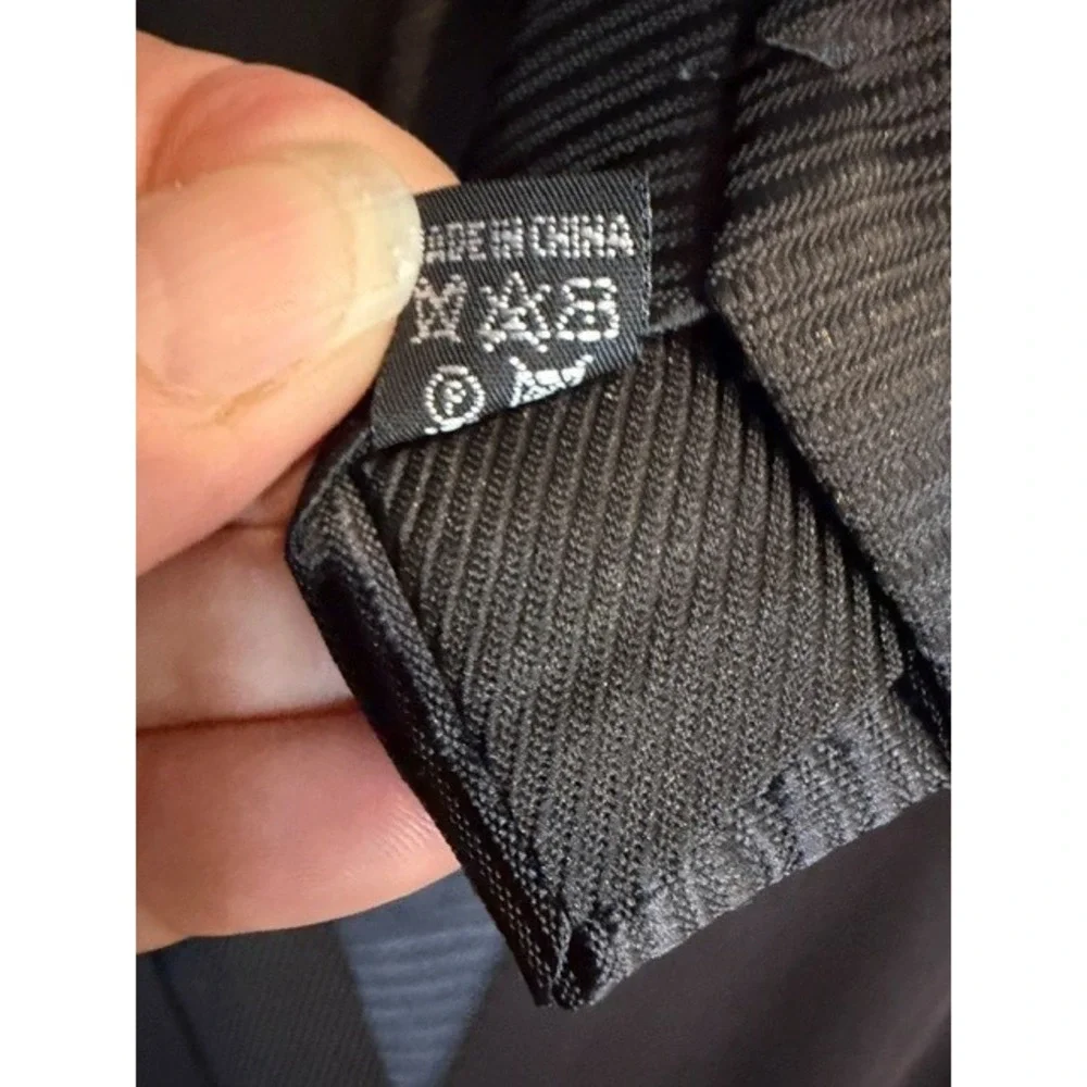 GoTie men black